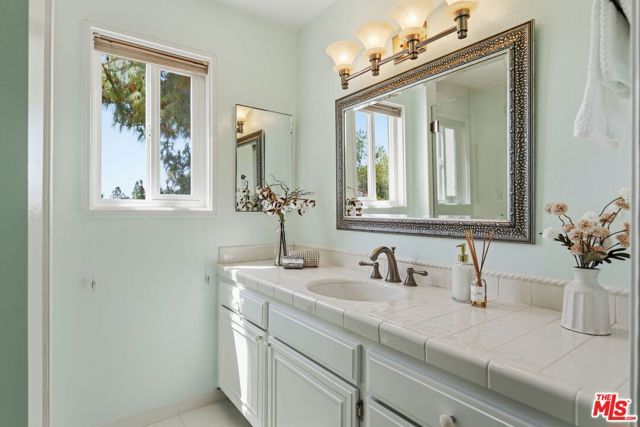 1032 Fairway Road, Santa Barbara, CA 93108