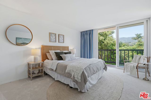 1032 Fairway Road, Santa Barbara, CA 93108