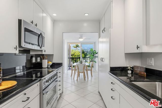1032 Fairway Road, Santa Barbara, CA 93108