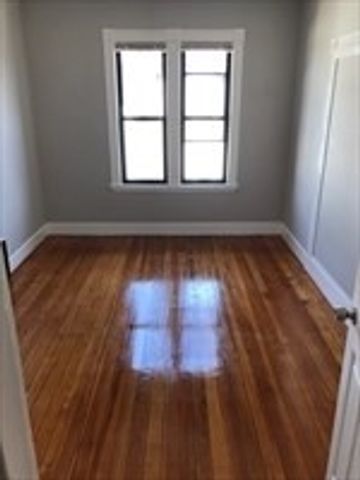 682 Columbia 3, Boston, MA 02125
