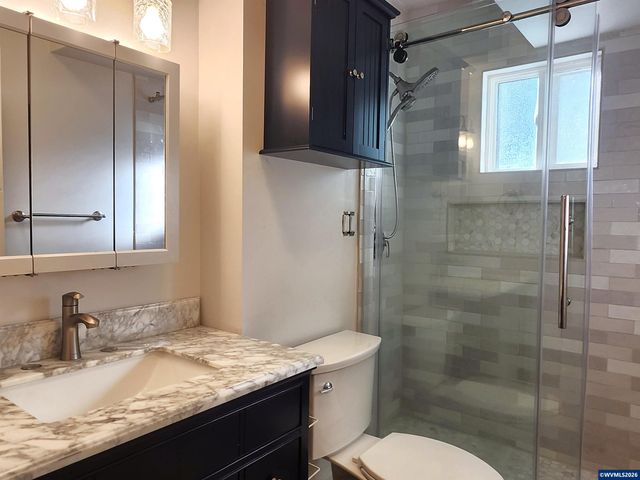 1875 High St SE, Salem, OR 97302