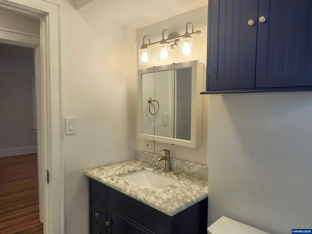 1875 High St SE, Salem, OR 97302