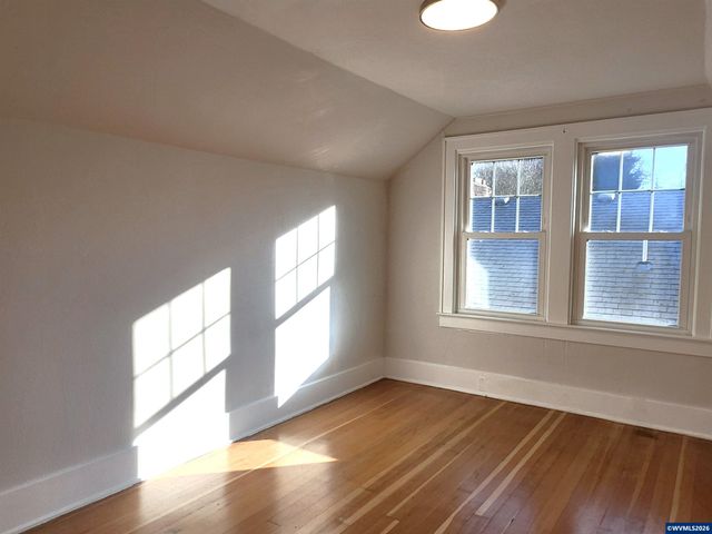 1875 High St SE, Salem, OR 97302