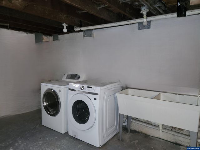 1875 High St SE, Salem, OR 97302