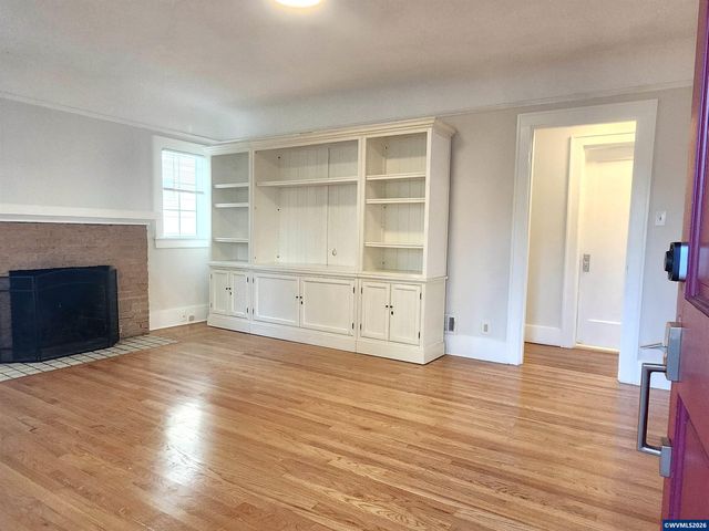 1875 High St SE, Salem, OR 97302