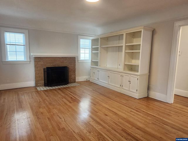 1875 High St SE, Salem, OR 97302