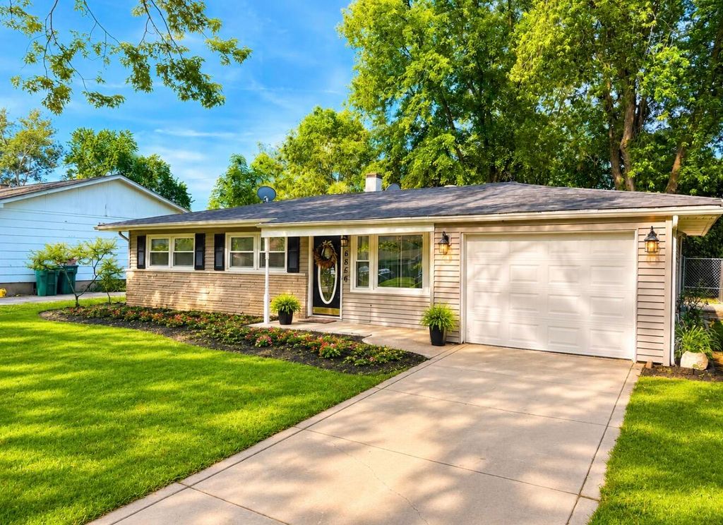 6856 Van Buren Street, Merrillville, IN 46410