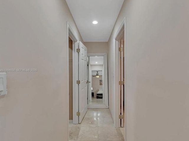 1143 Lincoln St, Hollywood, FL 33019