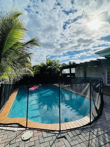 1143 Lincoln St, Hollywood, FL 33019