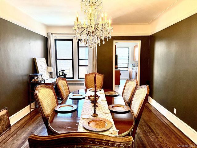 7320 Austin Street 4A, Forest Hills, NY 11375