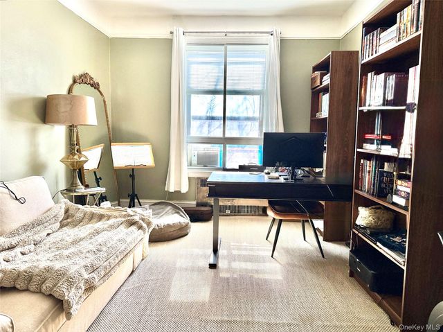 7320 Austin Street 4A, Forest Hills, NY 11375