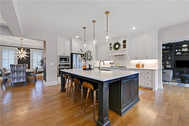 16225 Century Street, Overland Park, KS 66221