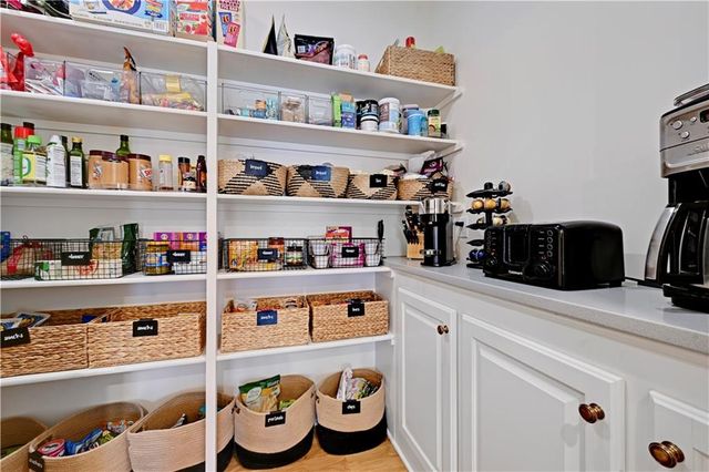 16225 Century Street, Overland Park, KS 66221