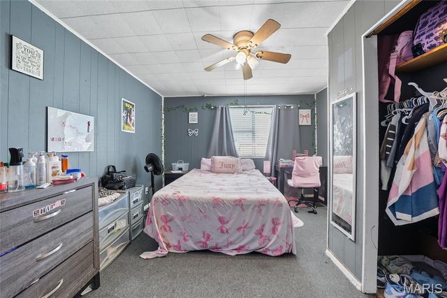 5232 Highland Avenue, St Louis, MO 63113