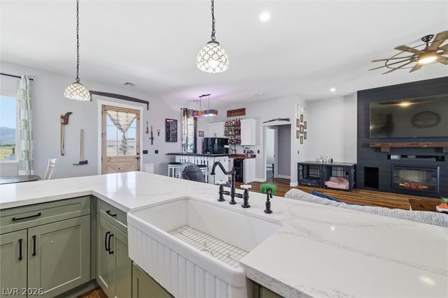 601 North Helen Street, Pahrump, NV 89060