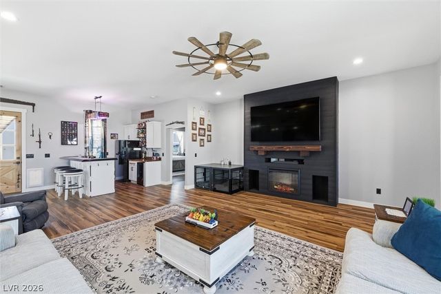 601 North Helen Street, Pahrump, NV 89060