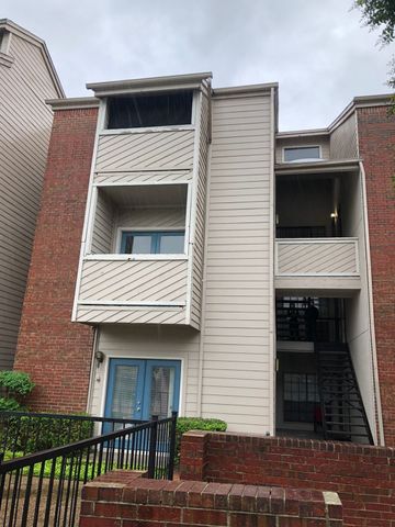 9747 Whitehurst Drive 148, Dallas, TX 75243