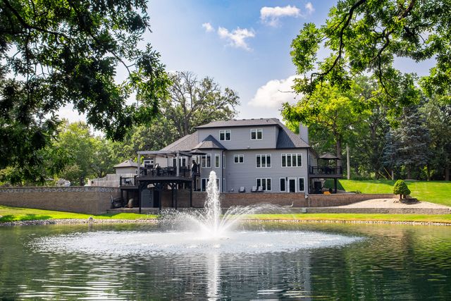 40W022 Tanner Road, North Aurora, IL 60542