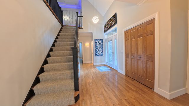 40W022 Tanner Road, North Aurora, IL 60542