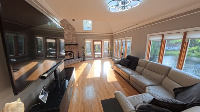 40W022 Tanner Road, North Aurora, IL 60542