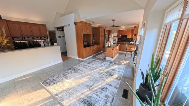 40W022 Tanner Road, North Aurora, IL 60542