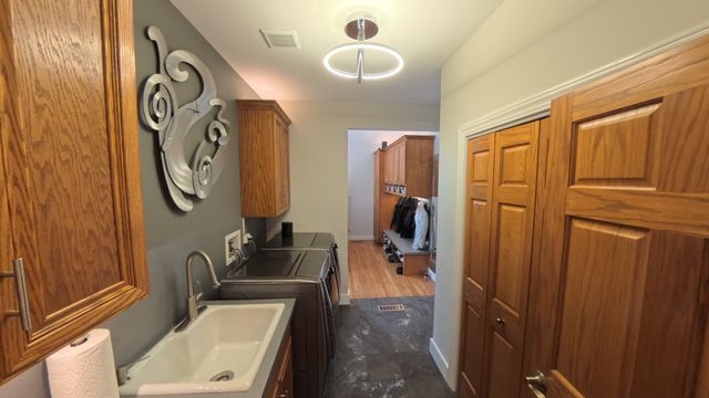 40W022 Tanner Road, North Aurora, IL 60542
