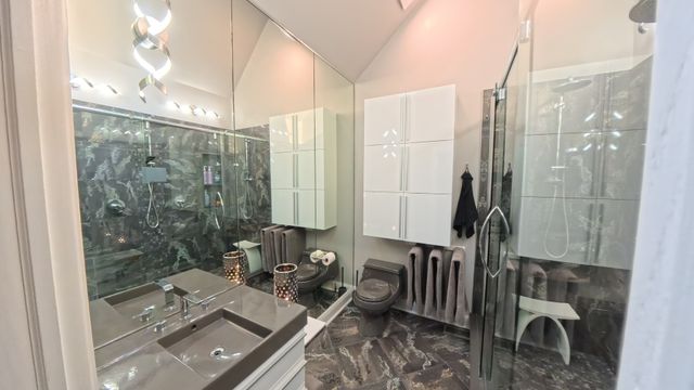 40W022 Tanner Road, North Aurora, IL 60542