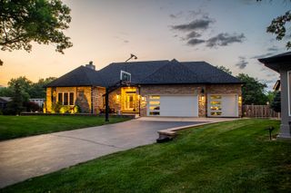 40W022 Tanner Road, North Aurora, IL 60542