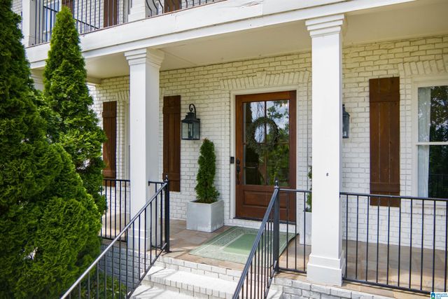 1383 SCOUT TRACE, Hoover, AL 35244