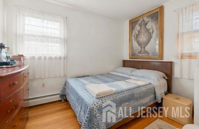 2 Carlton Street, Carteret, NJ 07008