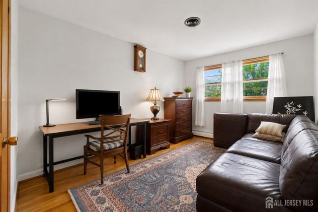2 Carlton Street, Carteret, NJ 07008
