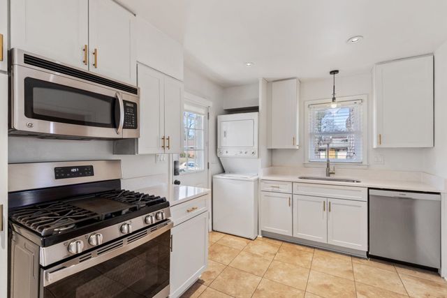 5163 PEG LN, Memphis, TN 38117