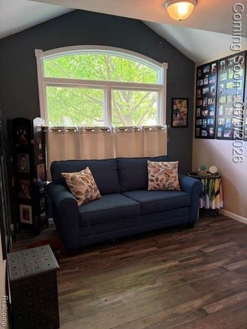 5523 Ashby Court, Waterford, MI 48327