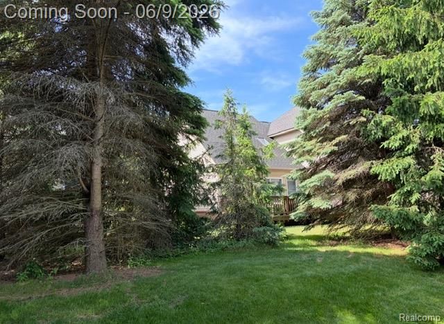 5523 Ashby Court, Waterford, MI 48327