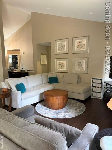 5523 Ashby Court, Waterford, MI 48327