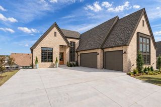 2816 Evening Stroll Drive, Edmond, OK 73034