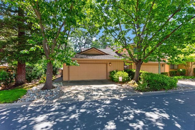 7440 W Black Tree Ln, Citrus Heights, CA 95610