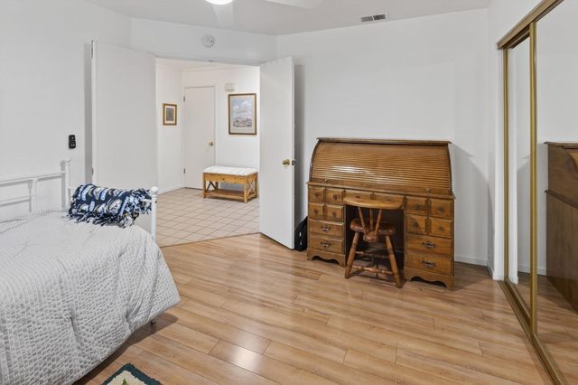 7440 W Black Tree Ln, Citrus Heights, CA 95610