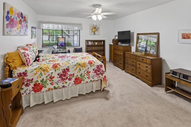 7440 W Black Tree Ln, Citrus Heights, CA 95610