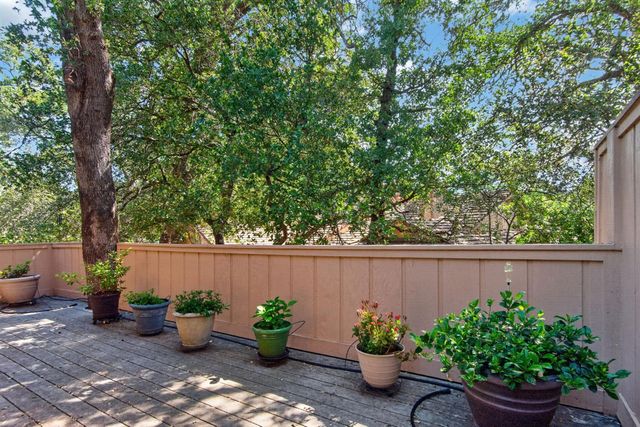 7440 W Black Tree Ln, Citrus Heights, CA 95610