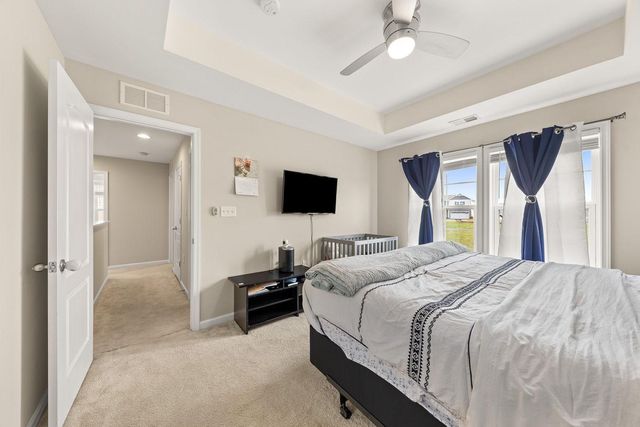 34 FAYE DR, Bunker Hill, WV 25413