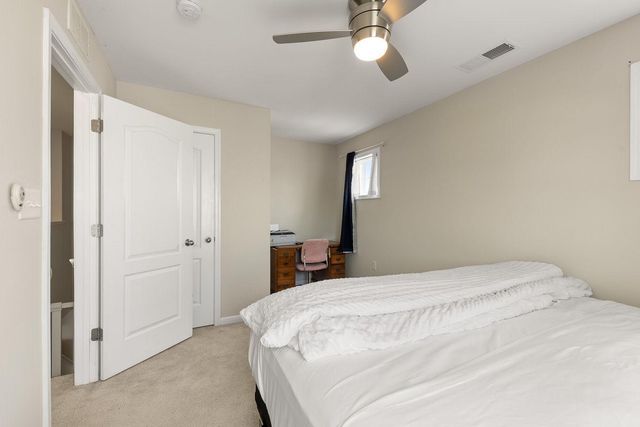 34 FAYE DR, Bunker Hill, WV 25413