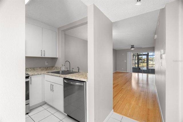 1438 MILLSTREAM LANE 102, Dunedin, FL 34698