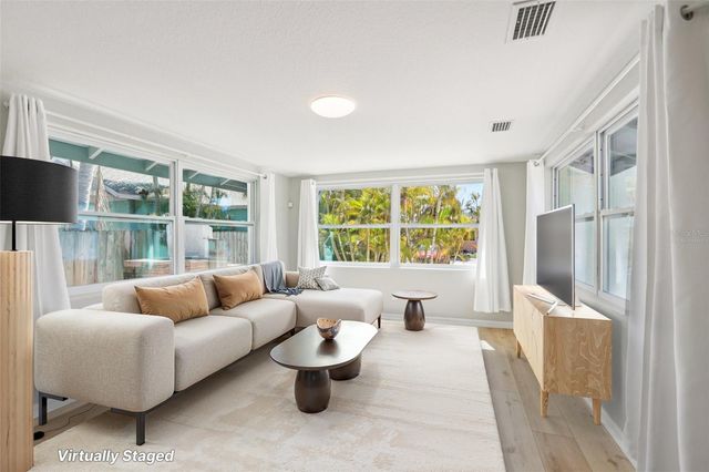 13135 4TH STREET E, Madeira Beach, FL 33708