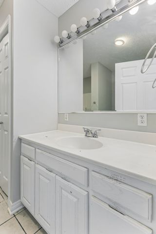 831 Defeated Creek Rd, Centerville, TN 37033