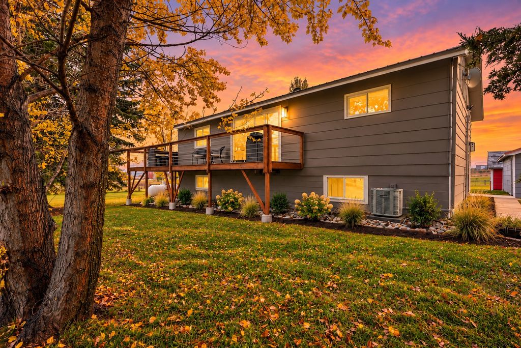 782 Quast Lane, Corvallis, MT 59828 photo 2