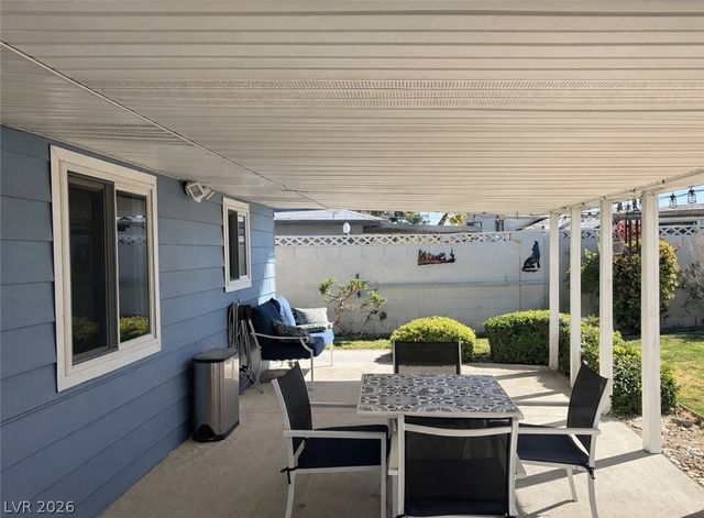 6721 Cabra Circle, Las Vegas, NV 89107