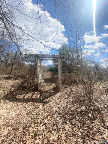 189 Fitchville Road, Bozrah, CT 06334
