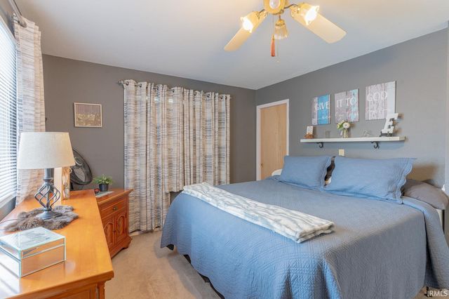 140 Manchester Drive, Mishawaka, IN 46544