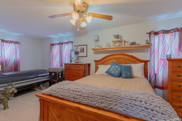 140 Manchester Drive, Mishawaka, IN 46544